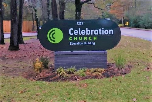 Lighted Woodlands Area Church Signage
